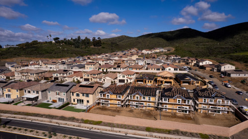 US homebuilder sentiment drops to five-month low in February